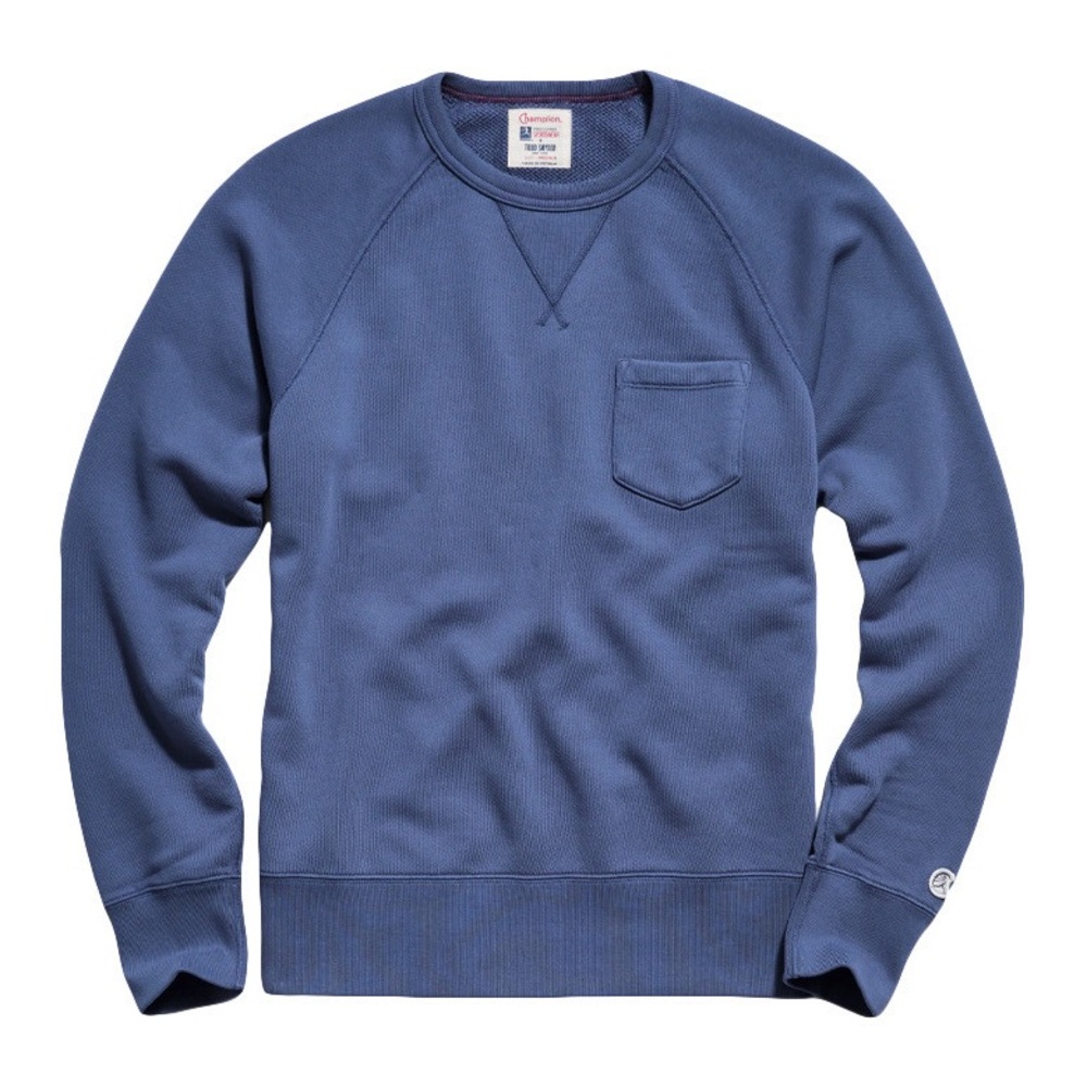Todd Snyder x Champion Crewneck Sweater in Faded Blue